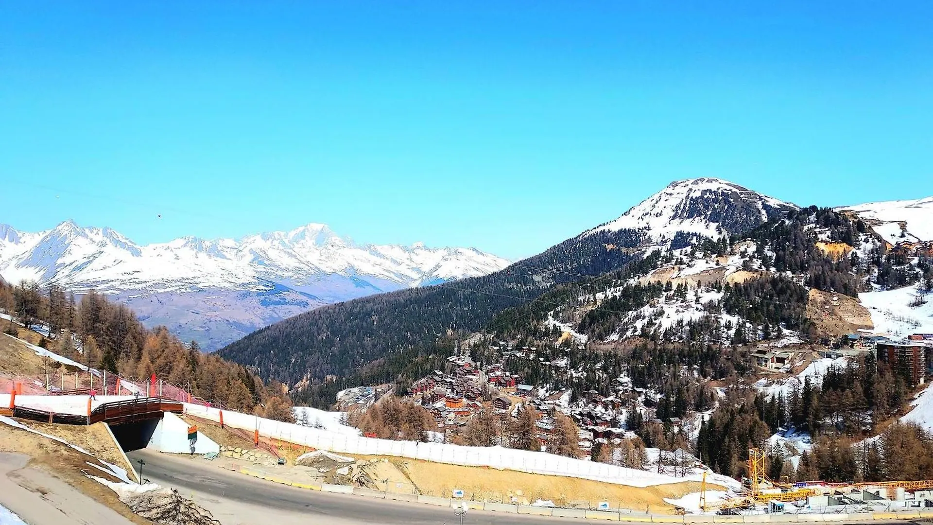 Studio Cosy A Plagne Centre, A 100M Des Pistes, Avec Balcon - Fr-1-351-239 La Plagne-Tarentaise Apartment